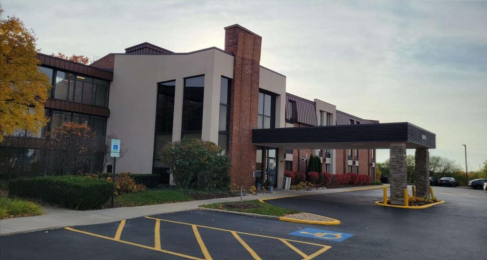 Best Western Chicago - Downers Grove Εξωτερικό φωτογραφία