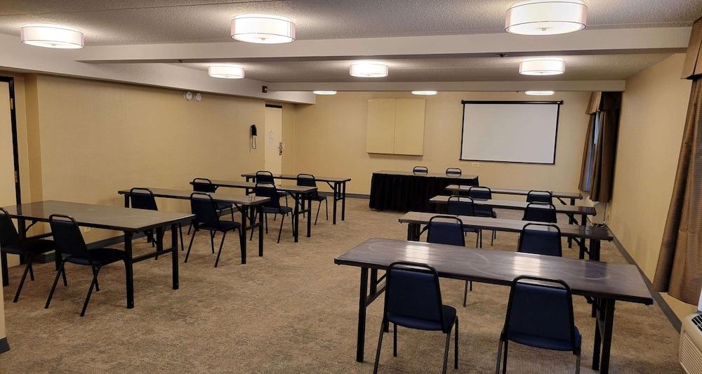 Best Western Chicago - Downers Grove Εξωτερικό φωτογραφία