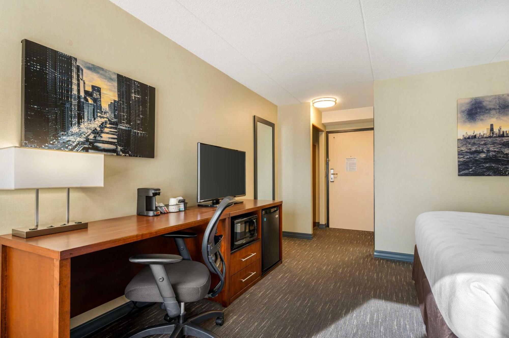 Best Western Chicago - Downers Grove Εξωτερικό φωτογραφία