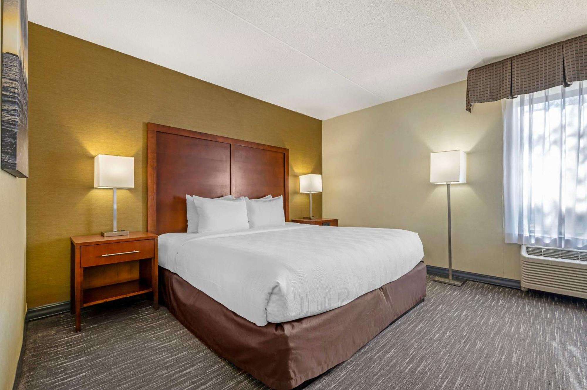 Best Western Chicago - Downers Grove Εξωτερικό φωτογραφία